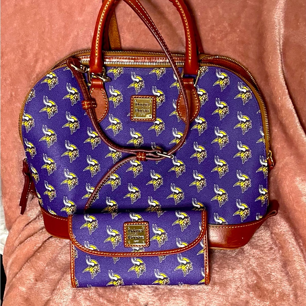 Dooney & Bourke Minnesota Vikings Handbag and Matching Large Wallet